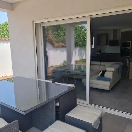 Logement Dans Villa Neuve Avec Acces Au Jardin Apartamento Prunelli-di-Fiumorbo